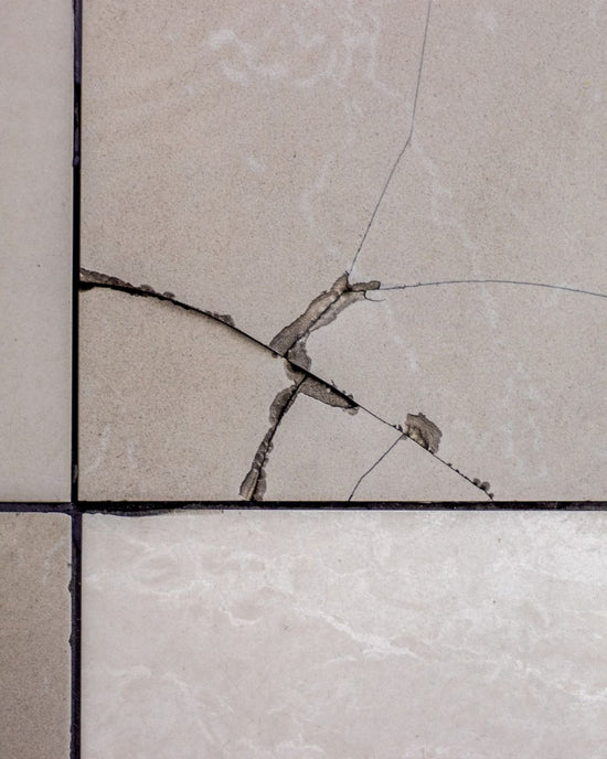 Epoxy putty for tile repairs